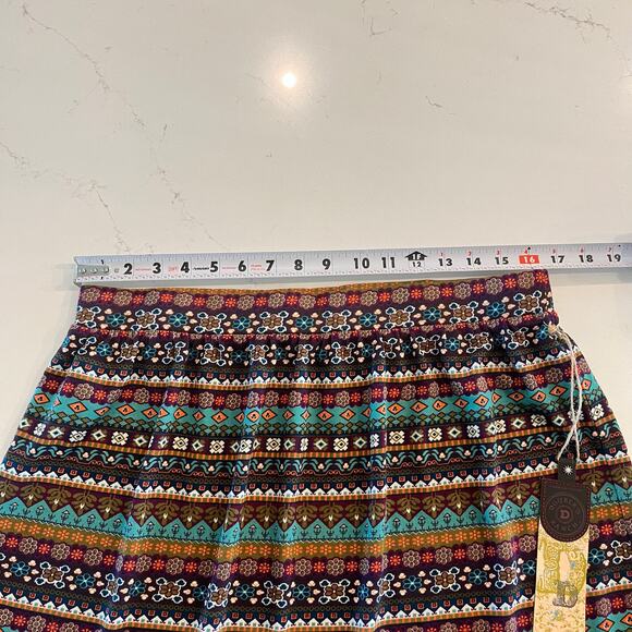 NWT Double D Ranch Aztec Western Skirt Size Medium‎ - Picture 7 of 7